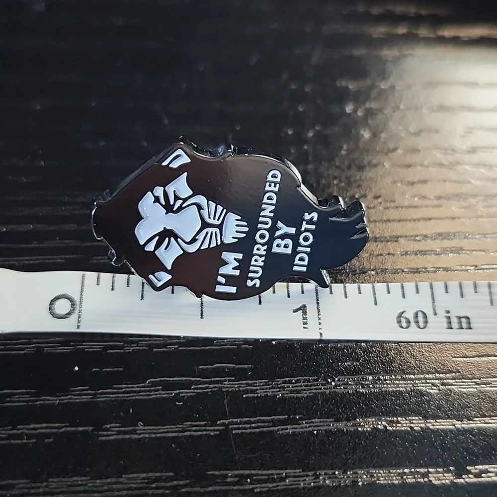 Disney's The Lion King Scar Inspired "I'm Surrounded By Idiots" Enamel Pin - Picture 3 of 4